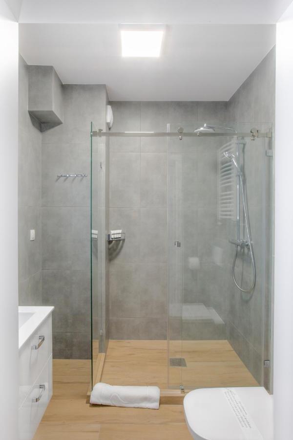 Sky Apartments พอซนาน ภายนอก รูปภาพ