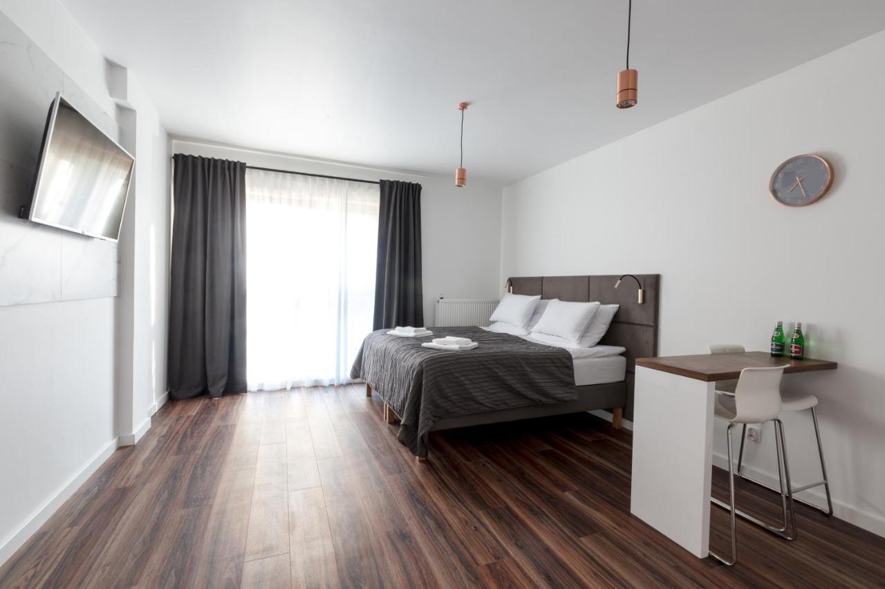Sky Apartments พอซนาน ภายนอก รูปภาพ