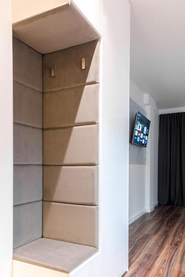 Sky Apartments พอซนาน ภายนอก รูปภาพ