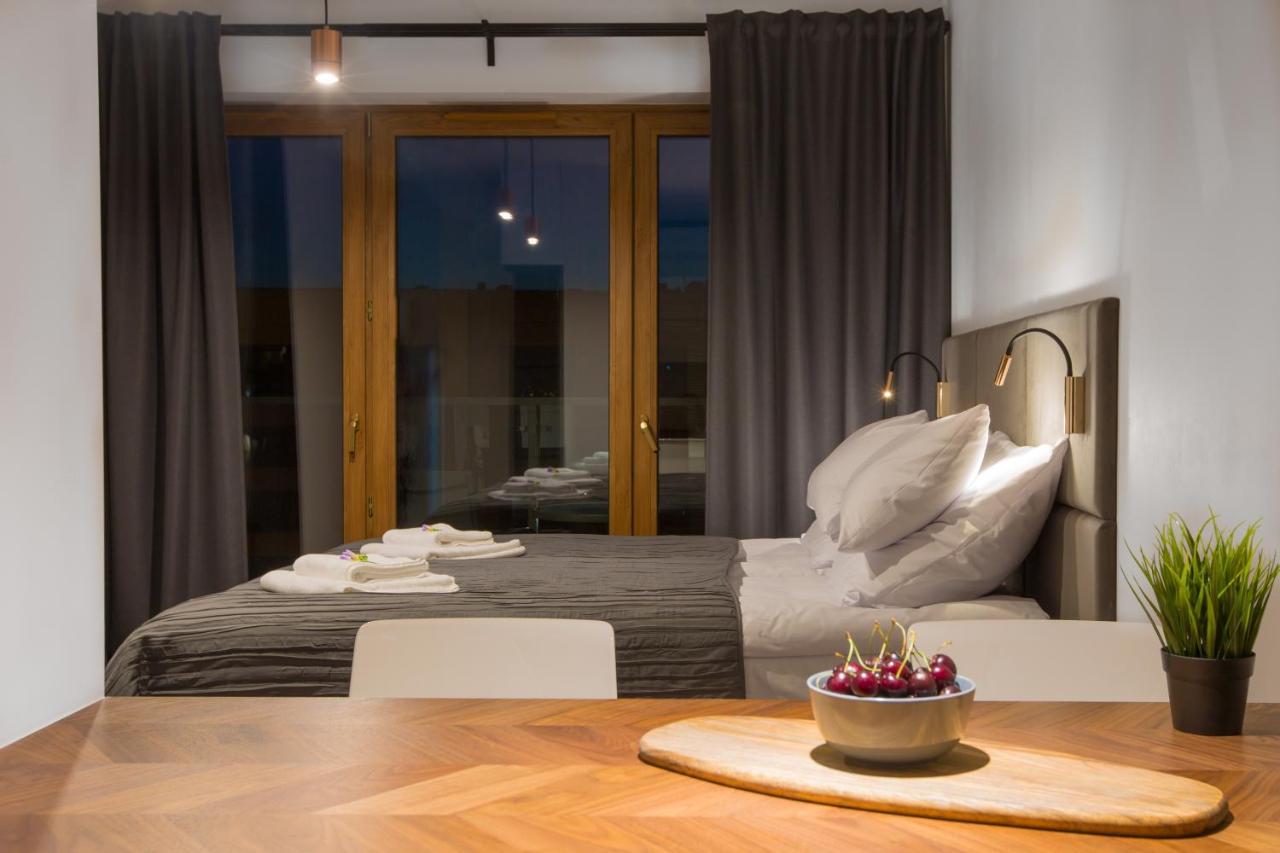 Sky Apartments พอซนาน ภายนอก รูปภาพ