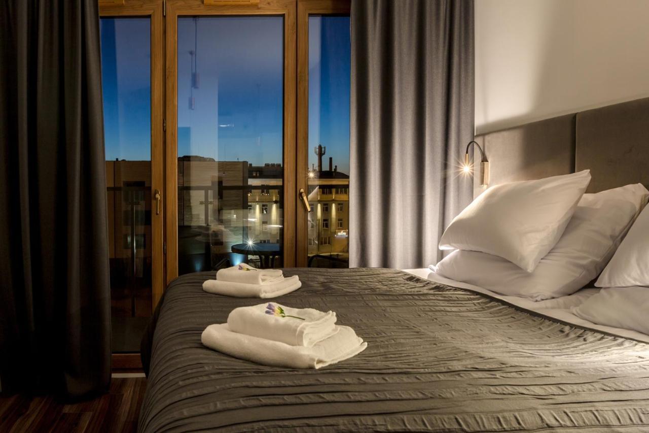 Sky Apartments พอซนาน ภายนอก รูปภาพ